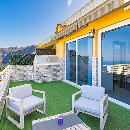Luxury With Stunning Ocean View Apartmán *